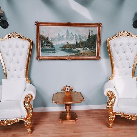 Bellas Castle Morden Dış mekan fotoğraf