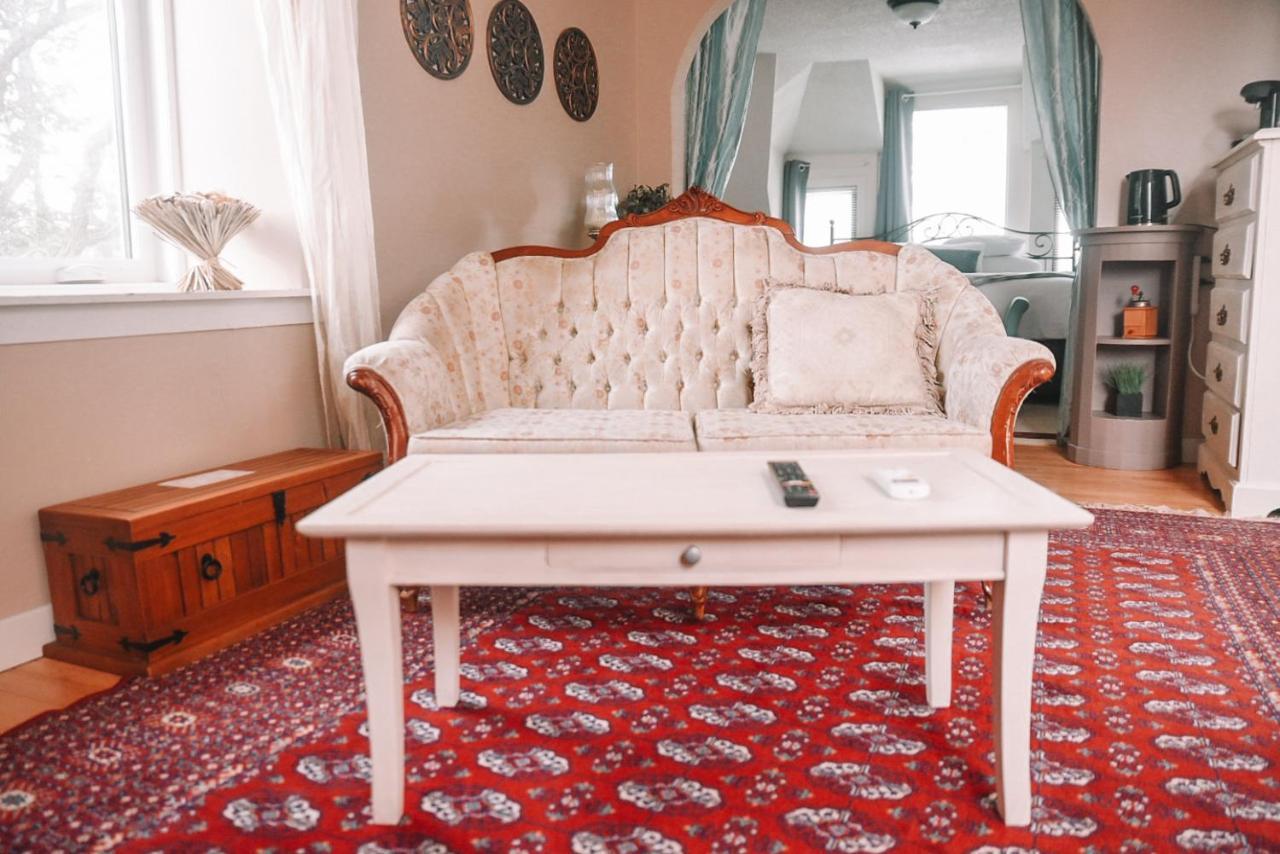 Bellas Castle Morden Dış mekan fotoğraf